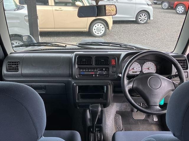 
								2003 SUZUKI JIMNY full									