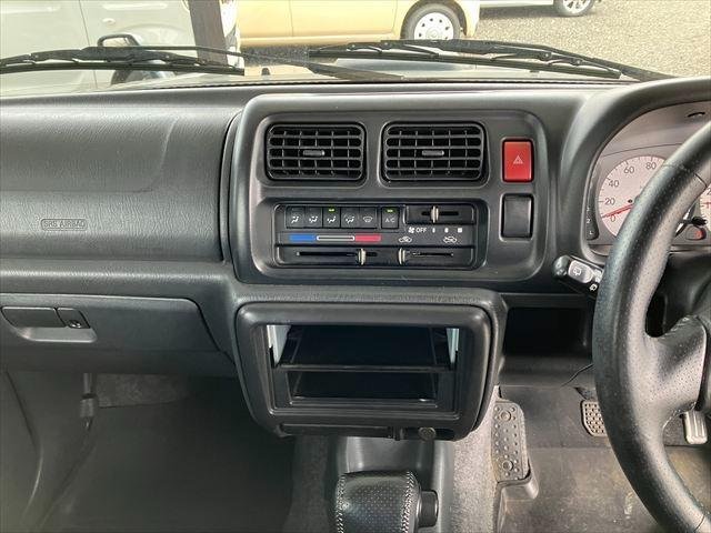 
								2003 SUZUKI JIMNY full									
