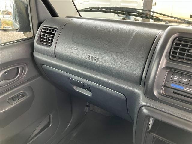 
								2003 SUZUKI JIMNY full									