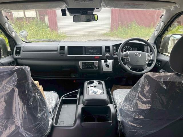 
								2025 TOYOTA HIACE COMMUTER SUPER LONG GL full									