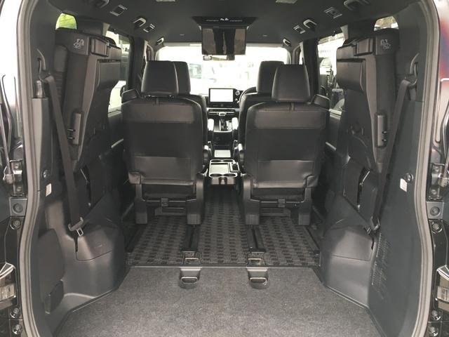 
								2022 TOYOTA NOAH S-Z full									