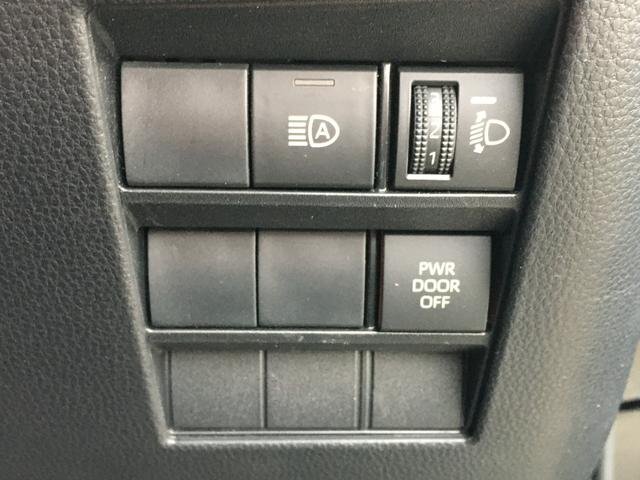 
								2022 TOYOTA NOAH S-Z full									