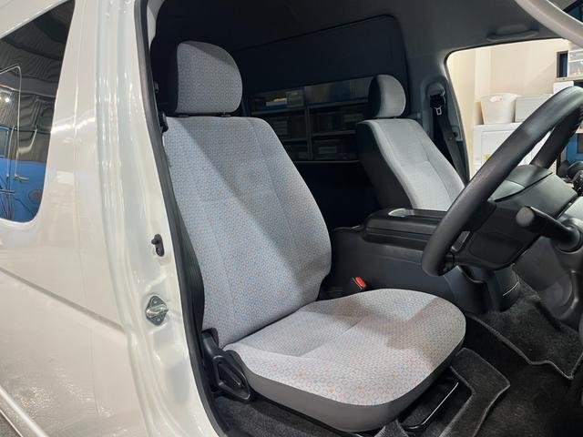 
								2024 TOYOTA HIACE COMMUTER SUPER LONG GL TURBO full									