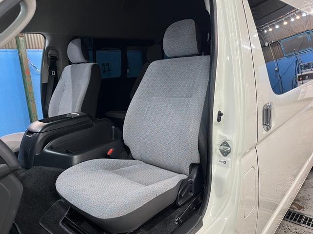 
								2024 TOYOTA HIACE COMMUTER SUPER LONG GL TURBO full									