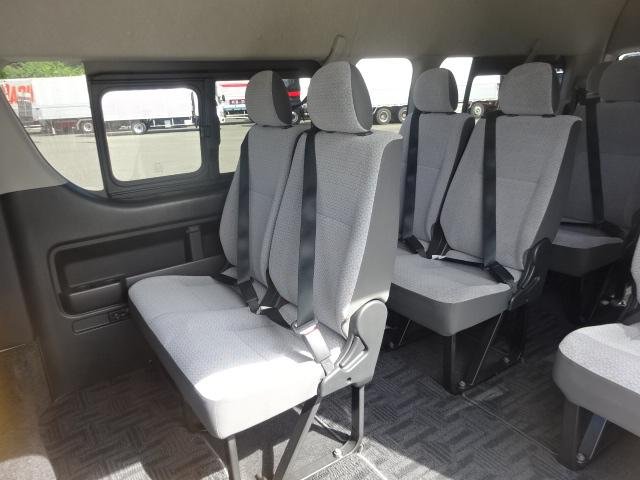 
								2017 TOYOTA HIACE COMMUTER SUPER LONG GL full									