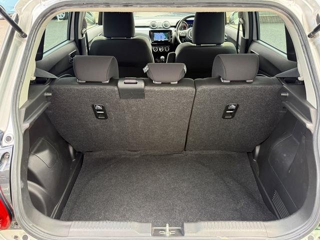
								2023 SUZUKI SWIFT XG 5S full									