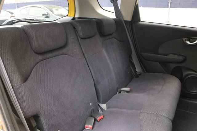 
								2013 HONDA FIT RS full									