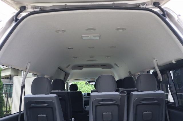
								2023 TOYOTA HIACE COMMUTER SUPER LONG GL full									