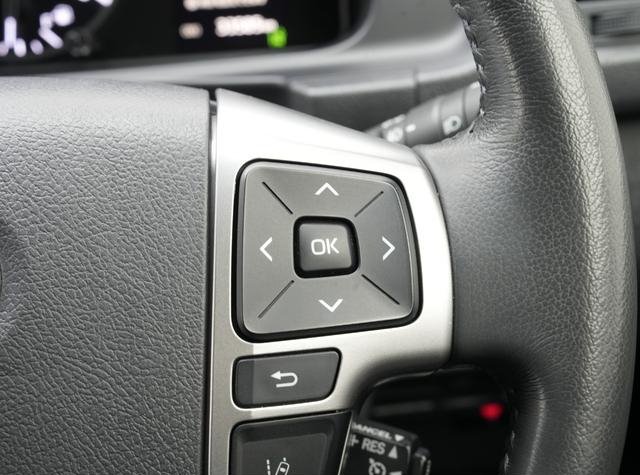 
								2023 TOYOTA HIACE COMMUTER GL full									