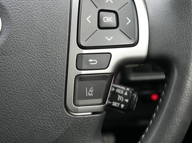
								2023 TOYOTA HIACE COMMUTER GL full									