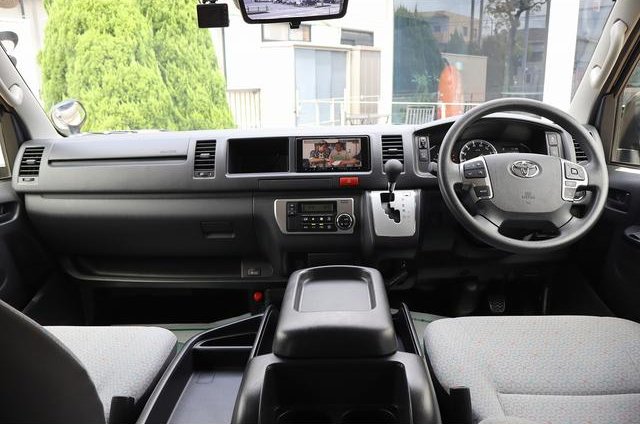 
								2023 TOYOTA HIACE COMMUTER SUPER LONG GL full									