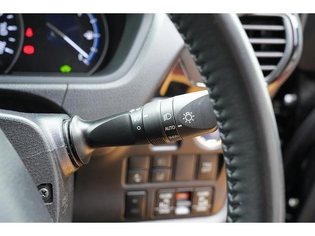 
								2020 TOYOTA NOAH HYBRID SI WxB II full									