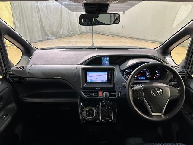 
								2017 TOYOTA VOXY ZS KIRAMEKI II full									