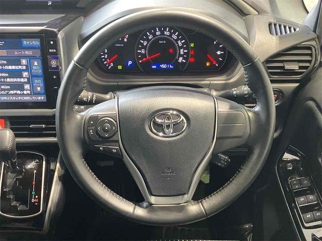 
								2018 TOYOTA VOXY ZS KIRAMEKI full									
