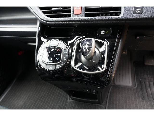 
								2020 TOYOTA NOAH HYBRID SI WxB II full									