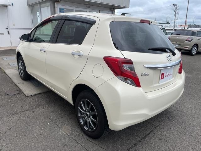 
								2015 TOYOTA VITZ JEWELA full									