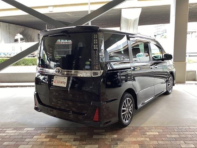 
								2016 TOYOTA VOXY ZS KIRAMEKI II full									
