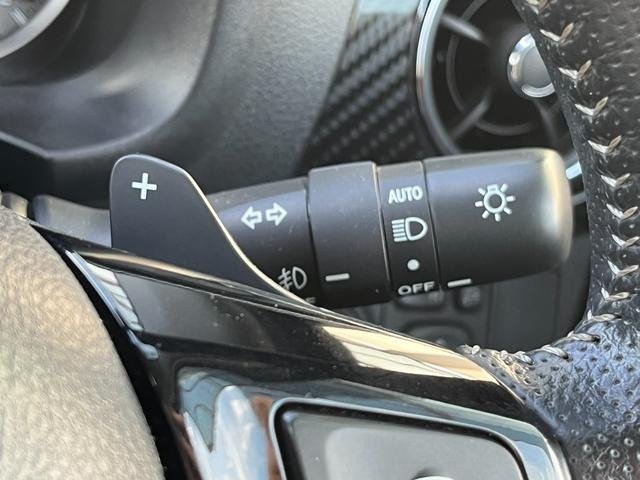 
								2019 TOYOTA VITZ GR SPORT full									