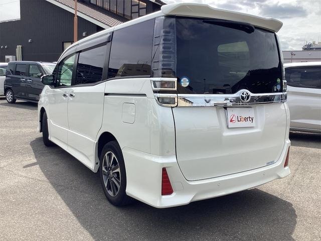 
								2020 TOYOTA VOXY ZS KIRAMEKI II full									
