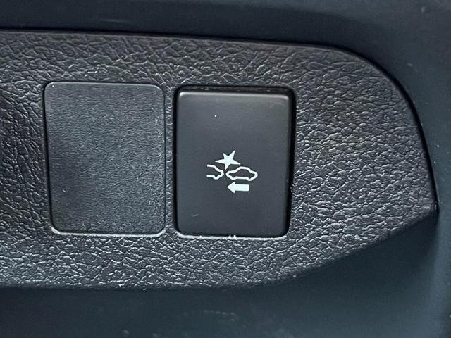 
								2019 TOYOTA VITZ GR SPORT full									