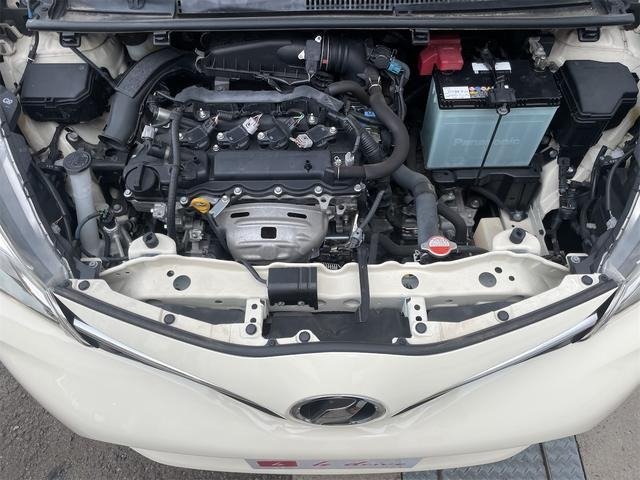 
								2015 TOYOTA VITZ JEWELA full									