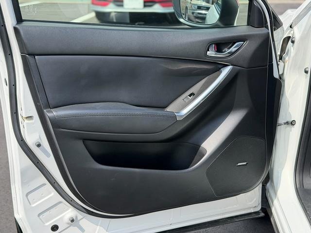 
								2016 MAZDA CX-5 25S L PACKAGE full									
