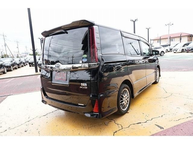 
								2020 TOYOTA NOAH HYBRID SI WxB II full									