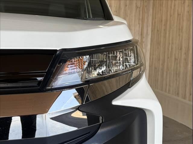 
								2022 TOYOTA NOAH HYBRID S-Z full									