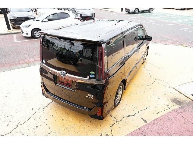 
								2020 TOYOTA NOAH HYBRID SI WxB II full									