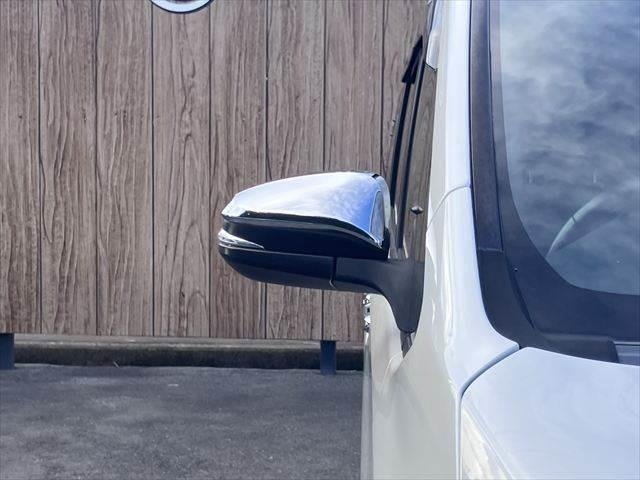 
								2019 TOYOTA VOXY ZS KIRAMEKI II full									