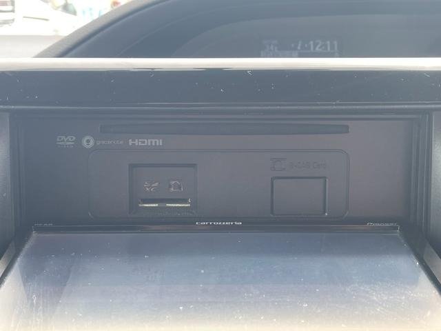 
								2015 TOYOTA NOAH SI full									