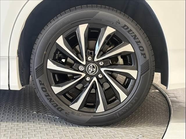 
								2022 TOYOTA NOAH HYBRID S-Z full									