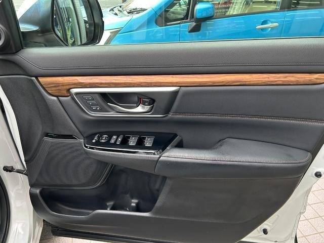 
								2018 HONDA CR-V EX MASTERPIECE full									
