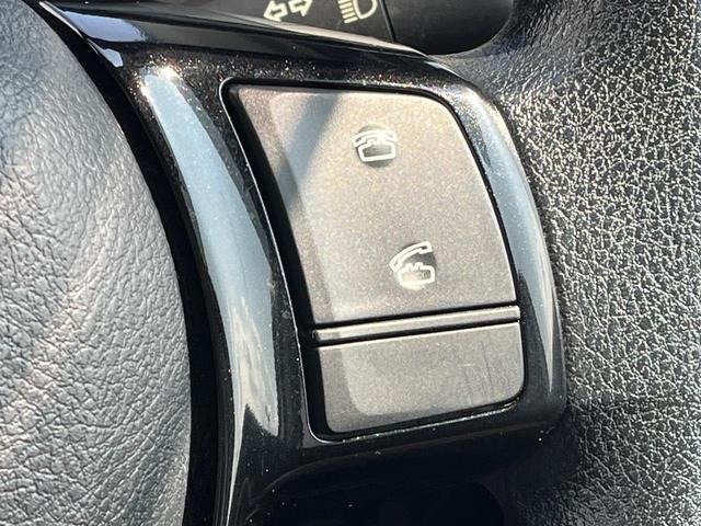 
								2017 TOYOTA VITZ F full									