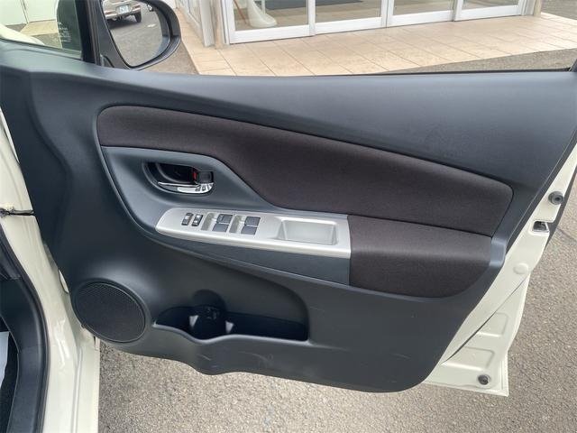 
								2015 TOYOTA VITZ JEWELA full									