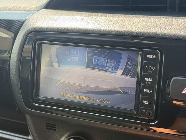 
								2020 TOYOTA VITZ F SAFETY EDITION III full									