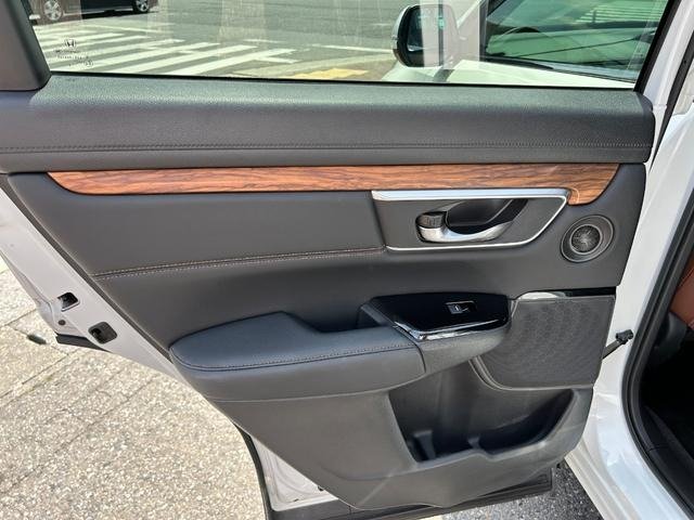 
								2018 HONDA CR-V EX MASTERPIECE full									