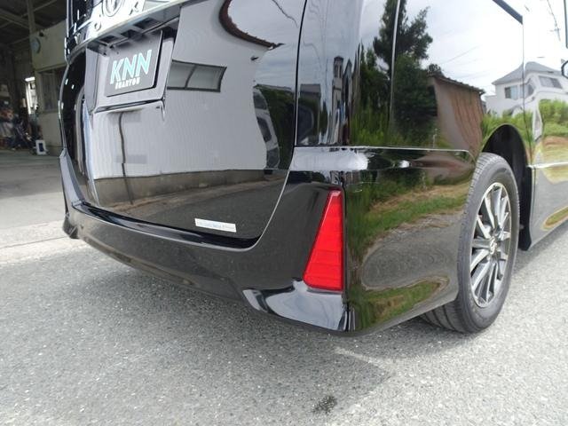 
								2015 TOYOTA VOXY ZS full									