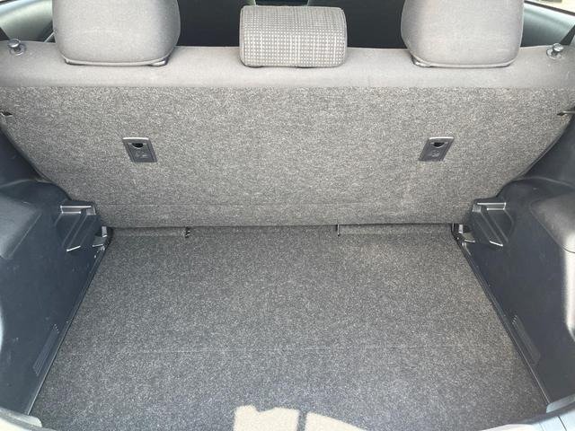 
								2017 TOYOTA VITZ F full									