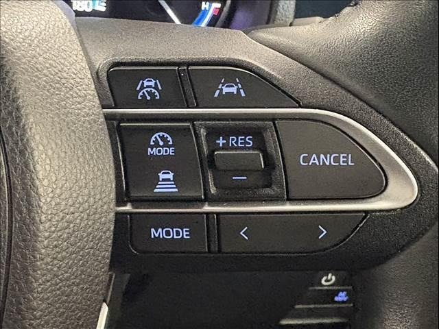 
								2022 TOYOTA NOAH HYBRID S-Z full									
