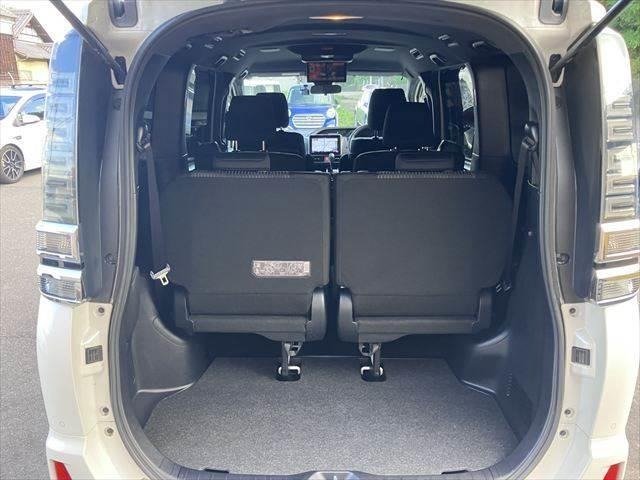 
								2019 TOYOTA VOXY ZS KIRAMEKI II full									