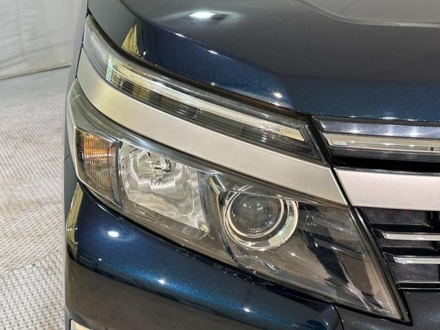 
								2017 TOYOTA VOXY ZS KIRAMEKI II full									