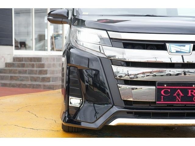
								2020 TOYOTA NOAH HYBRID SI WxB II full									