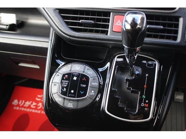 
								2021 TOYOTA NOAH SI WxB III full									