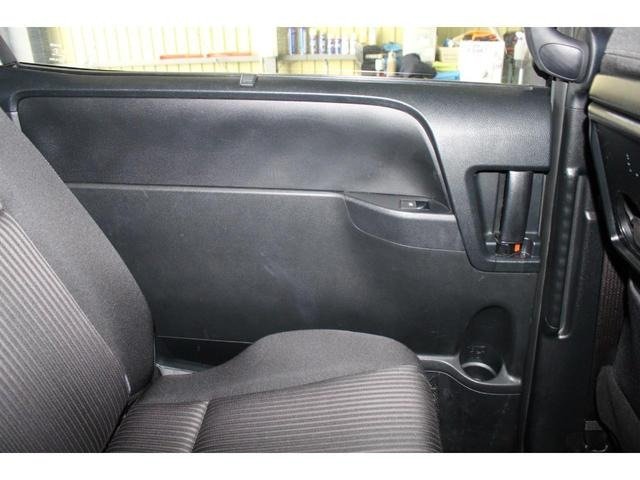 
								2017 TOYOTA NOAH SI full									