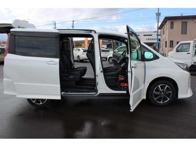 
								2021 TOYOTA NOAH SI WxB III full									