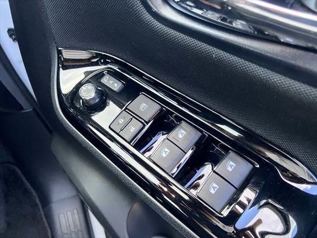 
								2019 TOYOTA VOXY ZS KIRAMEKI II full									