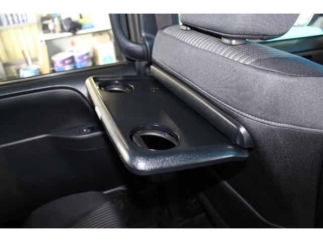
								2017 TOYOTA NOAH SI full									