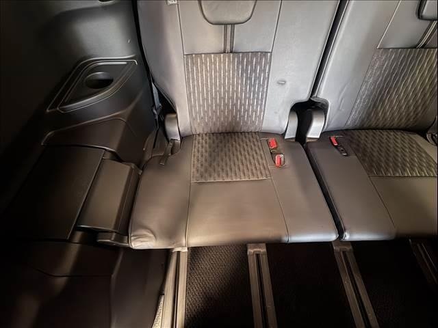 
								2022 TOYOTA NOAH HYBRID S-Z full									