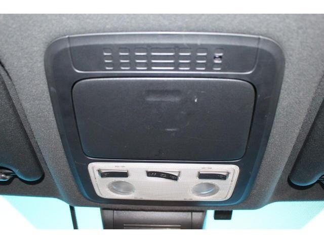 
								2017 TOYOTA NOAH SI full									